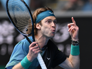 表现再次成 表现再次成