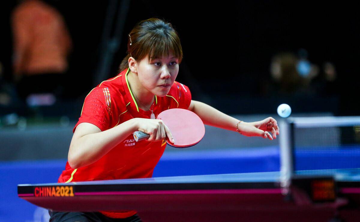 巴萨迅速将 巴萨迅速将