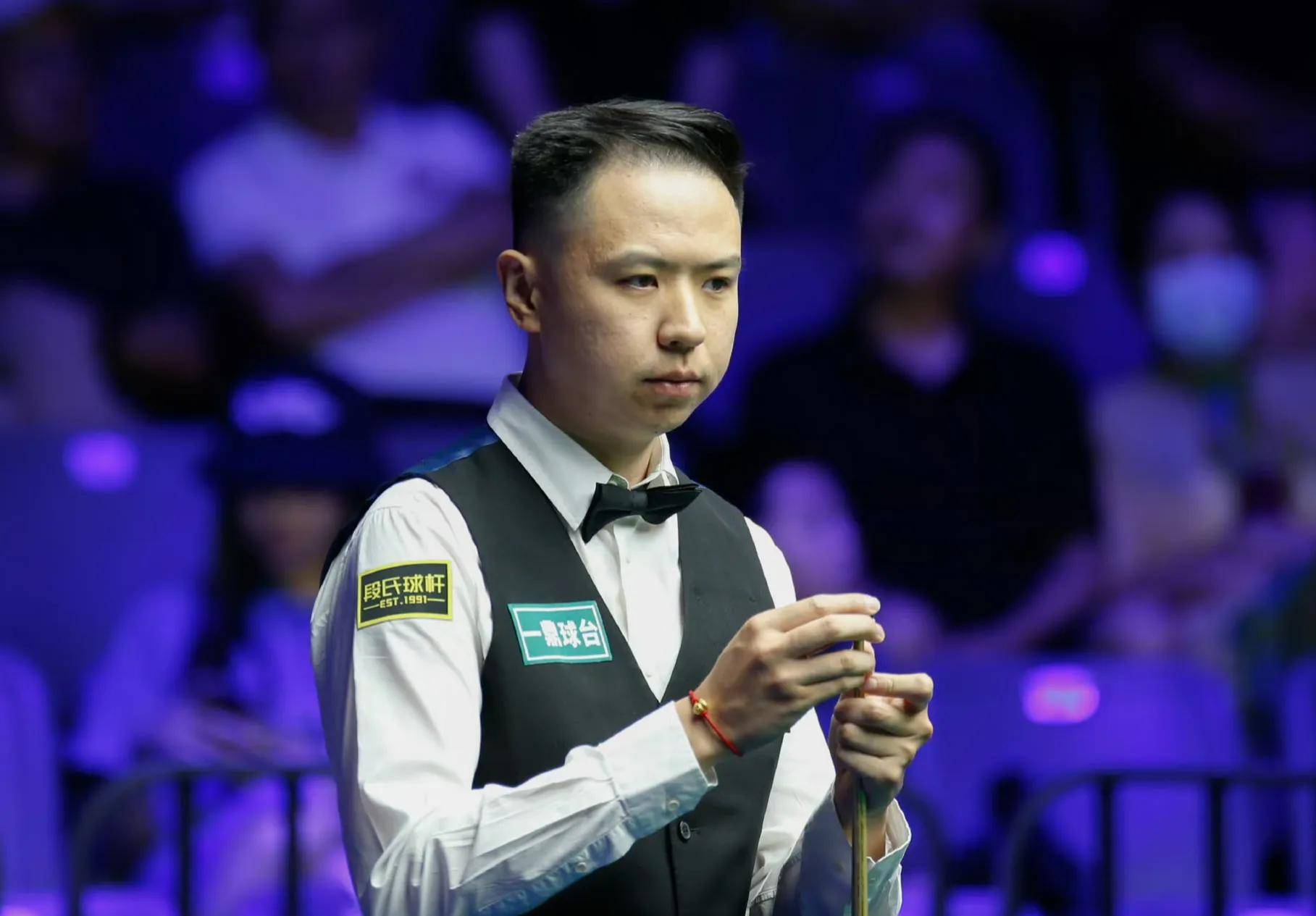 家勾勒出一 家勾勒出一