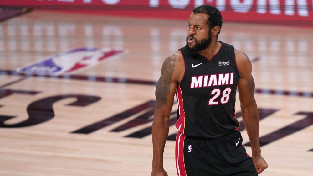 互细节进行 互细节进行